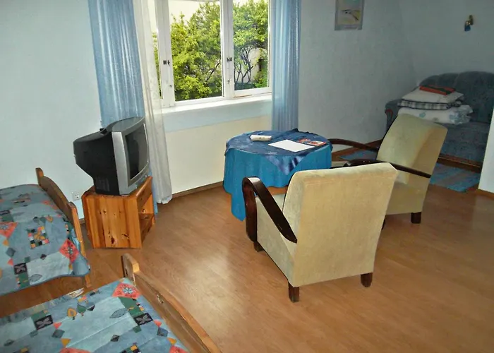 Kotka Housing-freeparking Guest house *