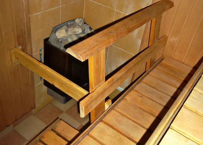 Kotka Housing-freeparking Guest house *