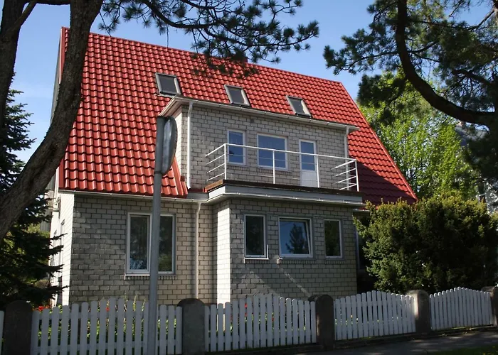 Kotka Housing-freeparking Guest house *